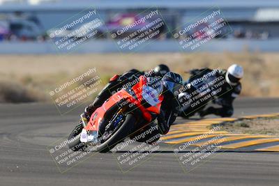 media/Oct-29-2022-CVMA (Sat) [[14c0aa3b66]]/Race 8 Supersport Middleweight/Folder 1/